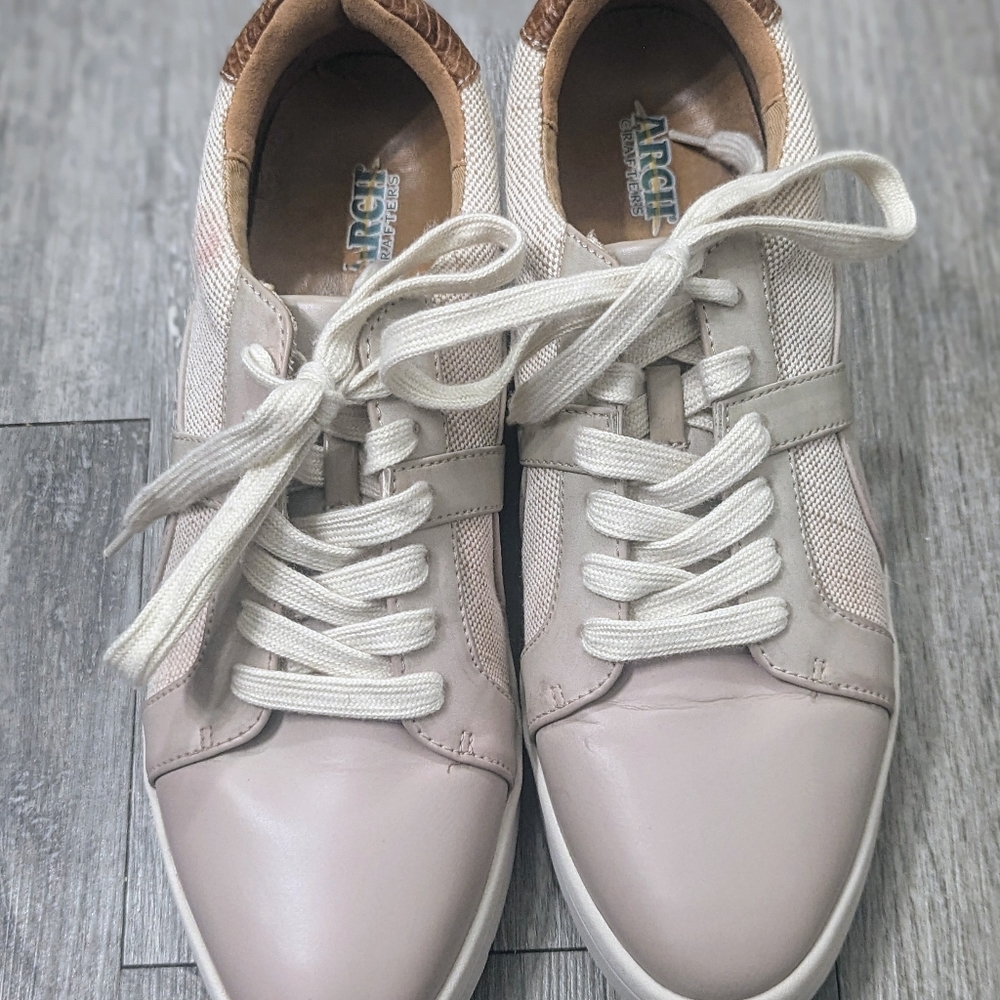 Rockport Women's TF Navya Circle Lace up Sneakers - Picture 8 of 8